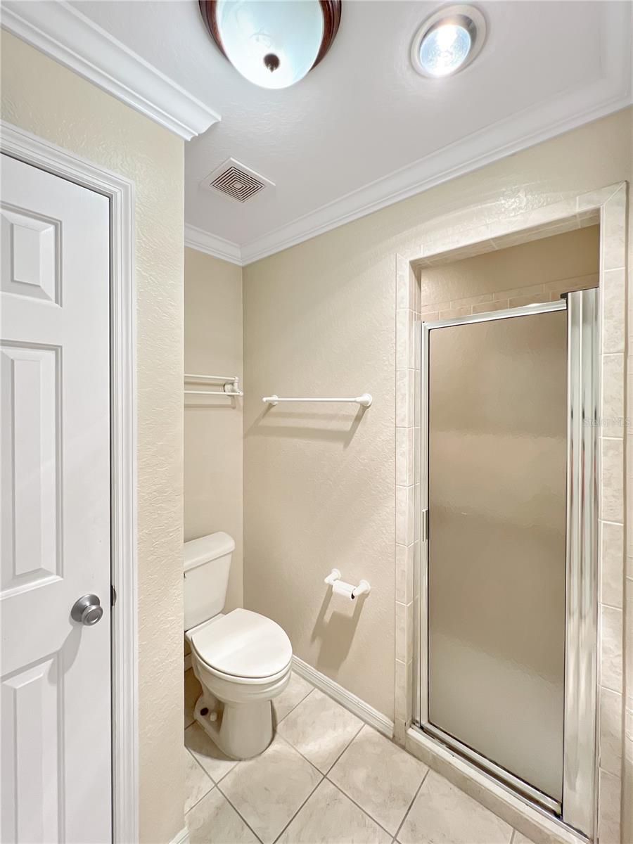 Image 7 of 21 For 2412 17th Circle