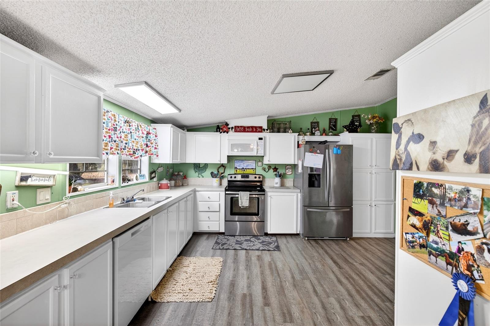 Image 11 of 41 For 650 170th Avenue