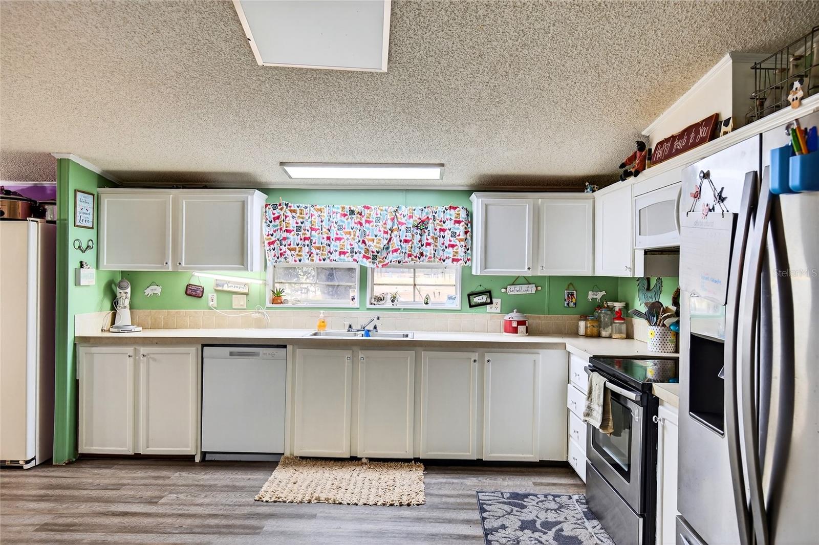 Image 15 of 41 For 650 170th Avenue