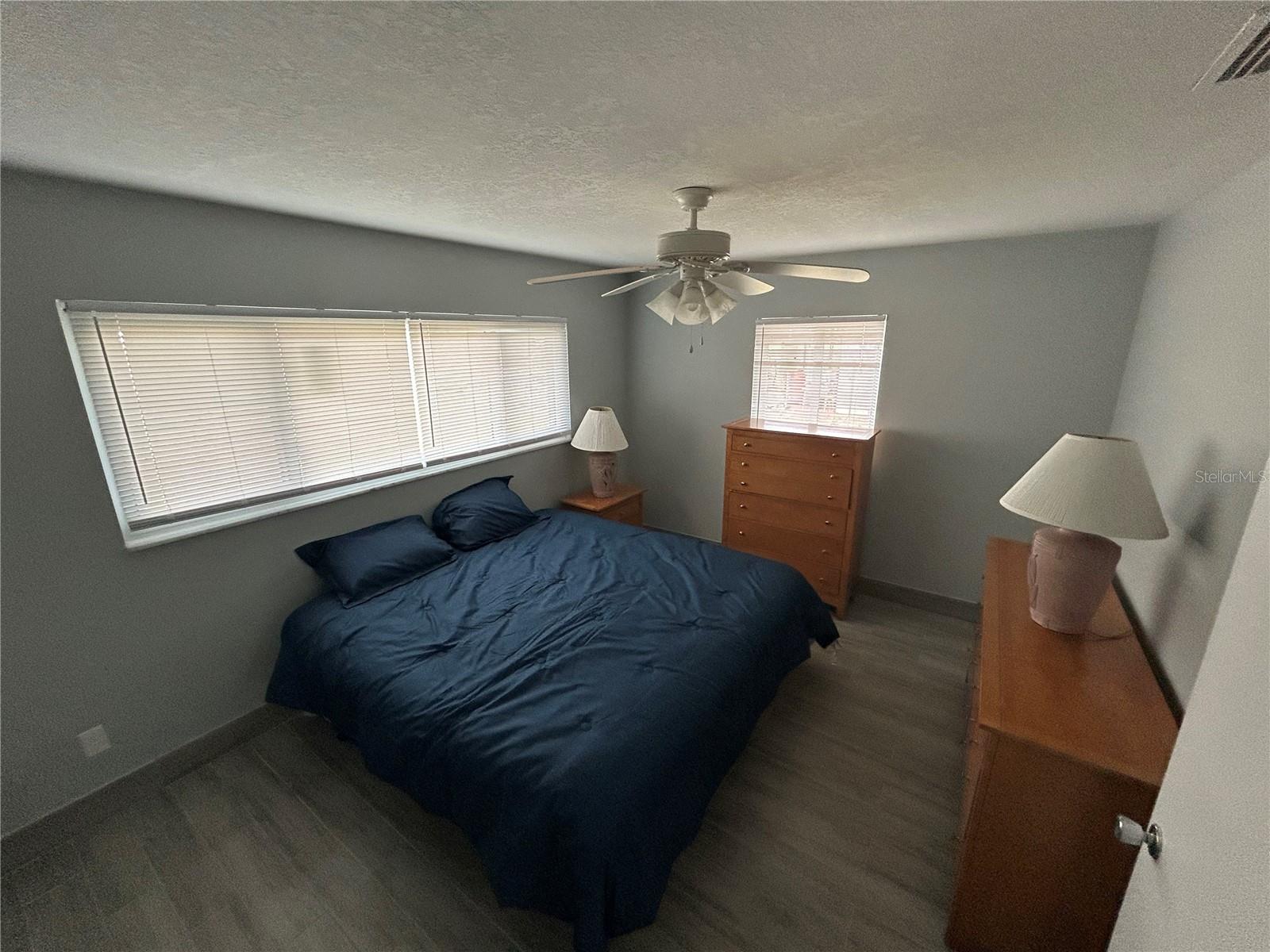 Image 15 of 27 For 21570 Raintree Street