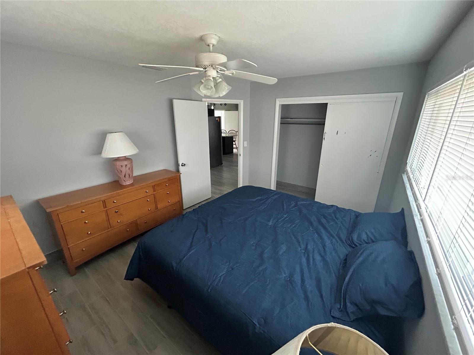 Image 16 of 27 For 21570 Raintree Street