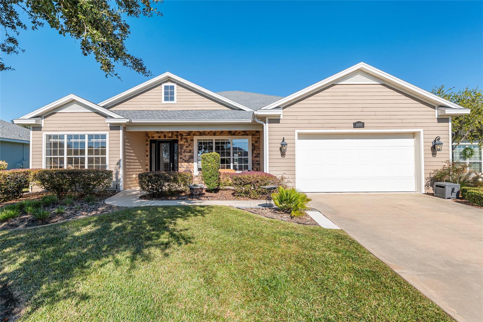 Details for 1095 45th Place, OCALA, FL 34475