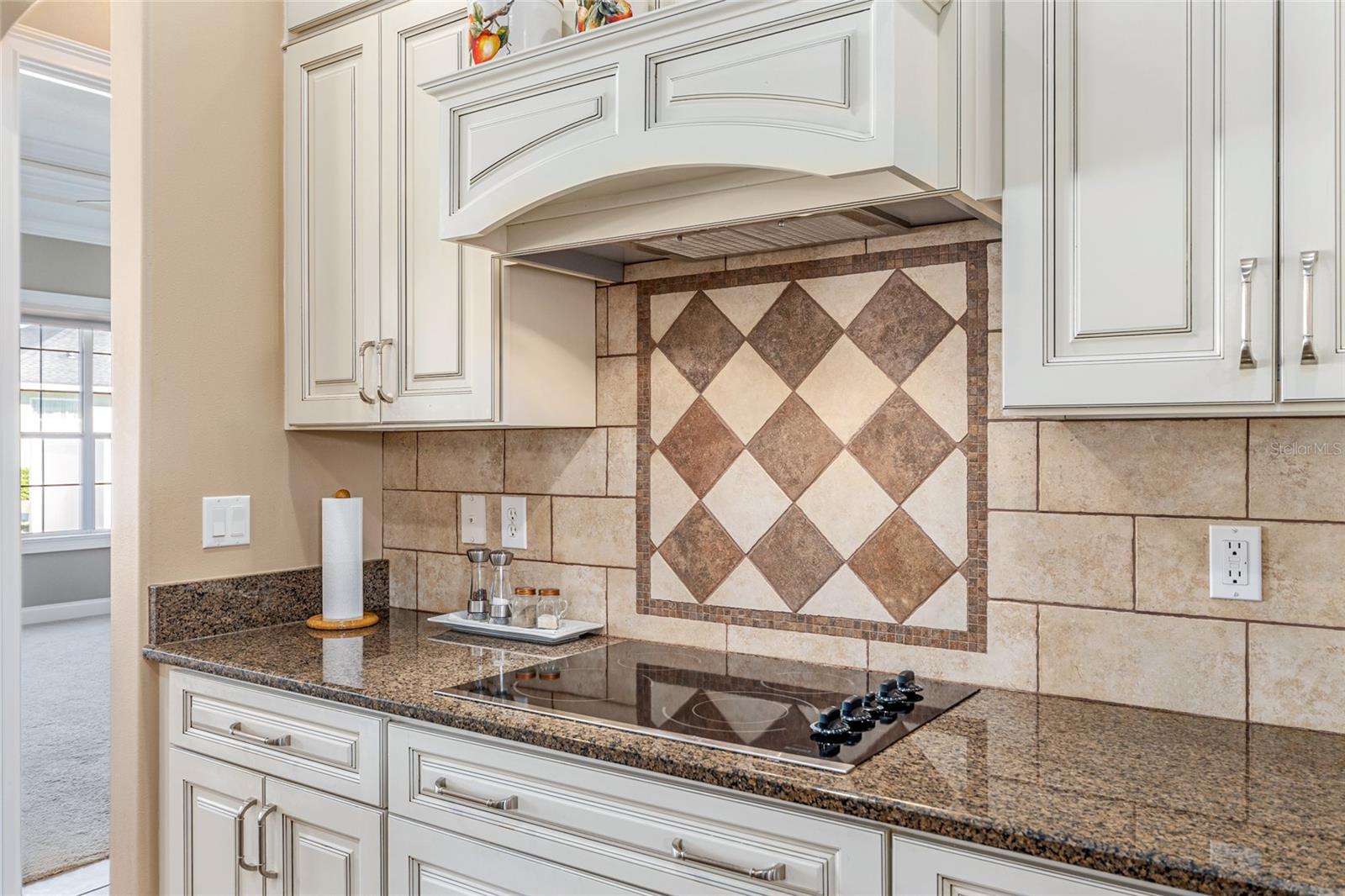 Image 25 of 88 For 1095 45th Place