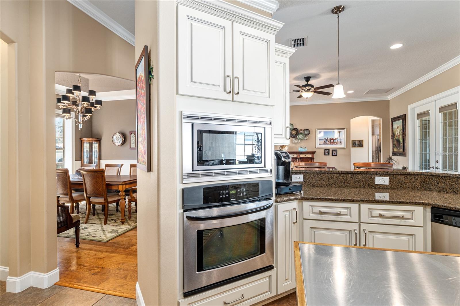 Image 28 of 88 For 1095 45th Place