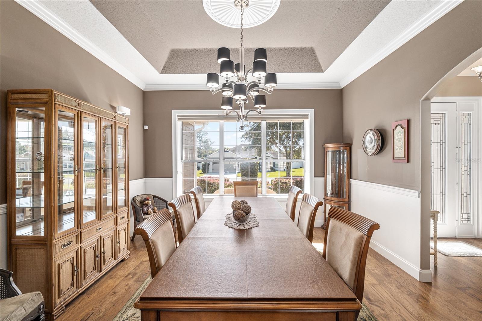 Image 31 of 88 For 1095 45th Place