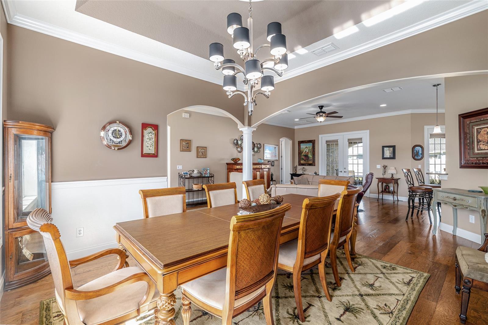 Image 32 of 88 For 1095 45th Place