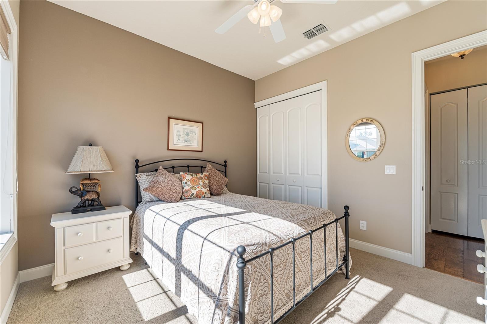 Image 55 of 88 For 1095 45th Place