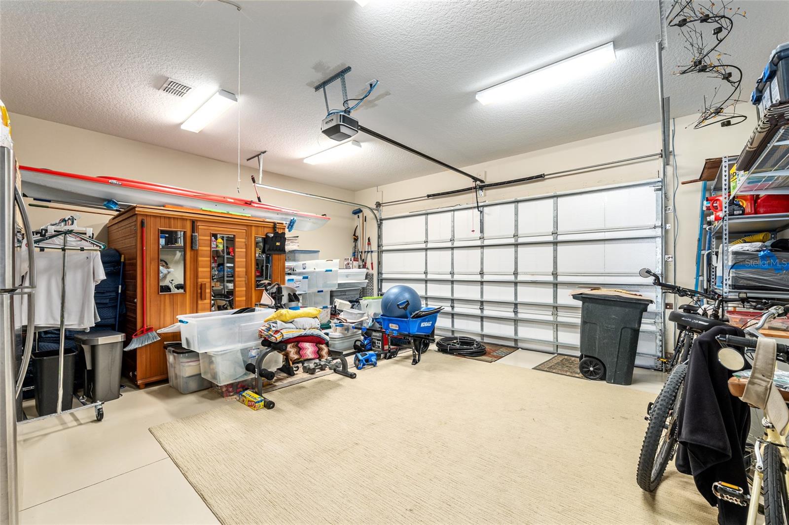 Image 60 of 88 For 1095 45th Place