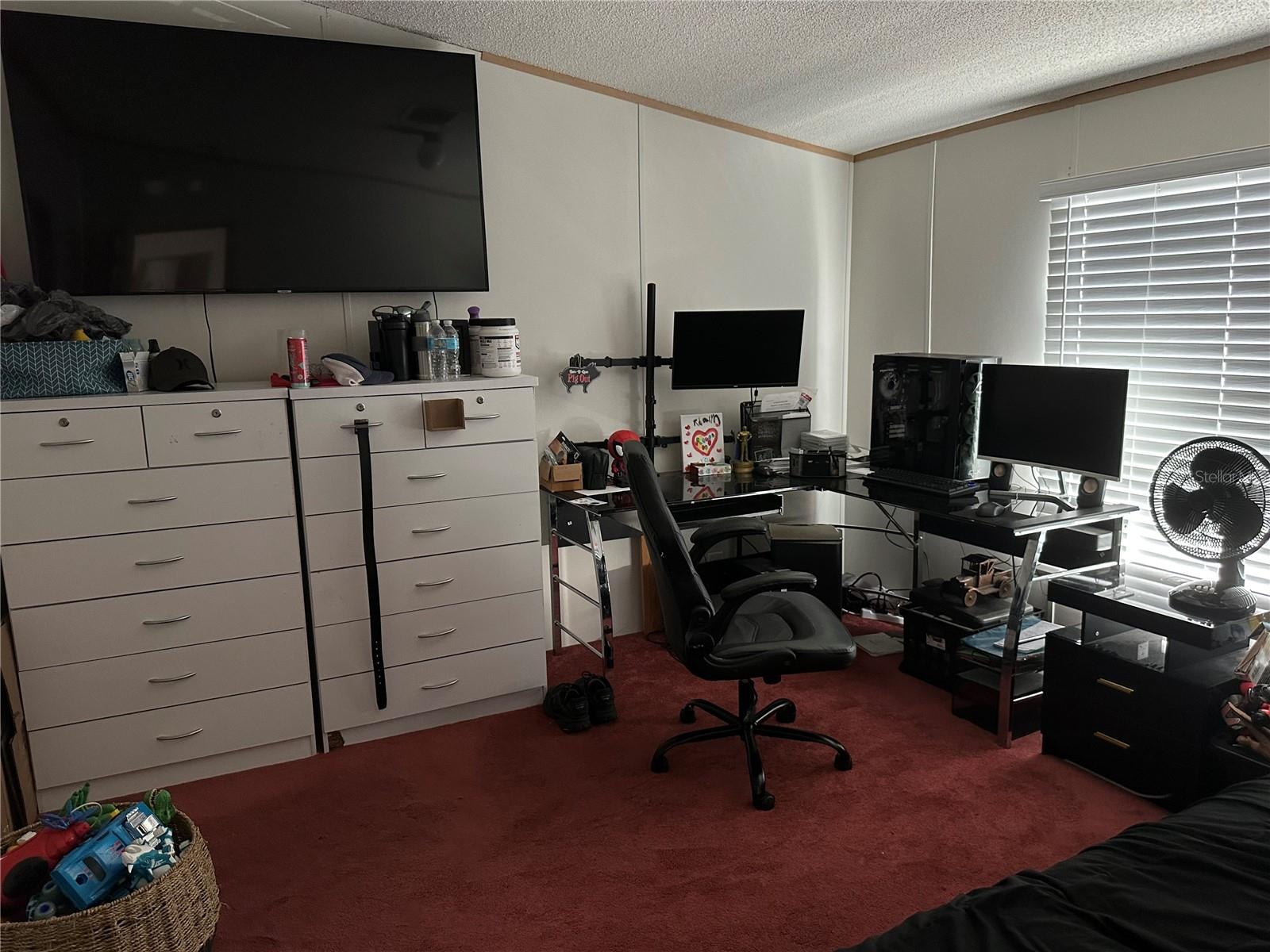 Image 11 of 13 For 640 10th Street