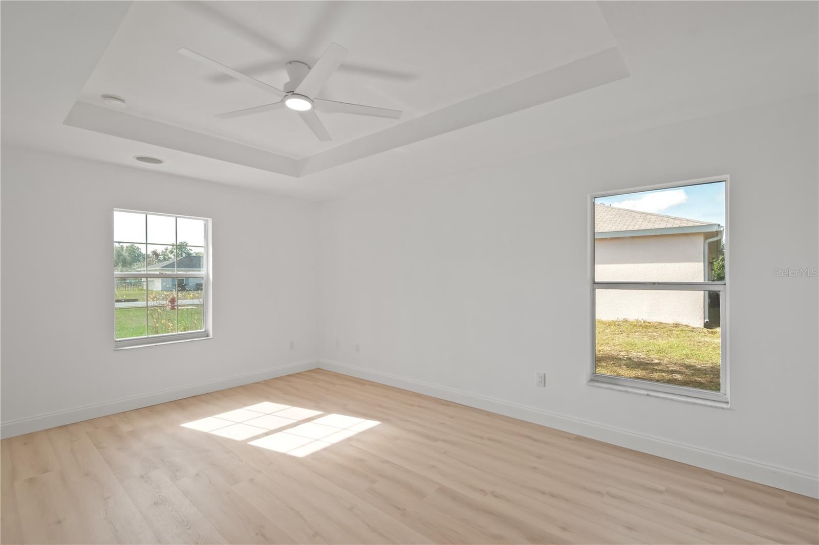 Image 19 of 50 For 12829 38th Circle