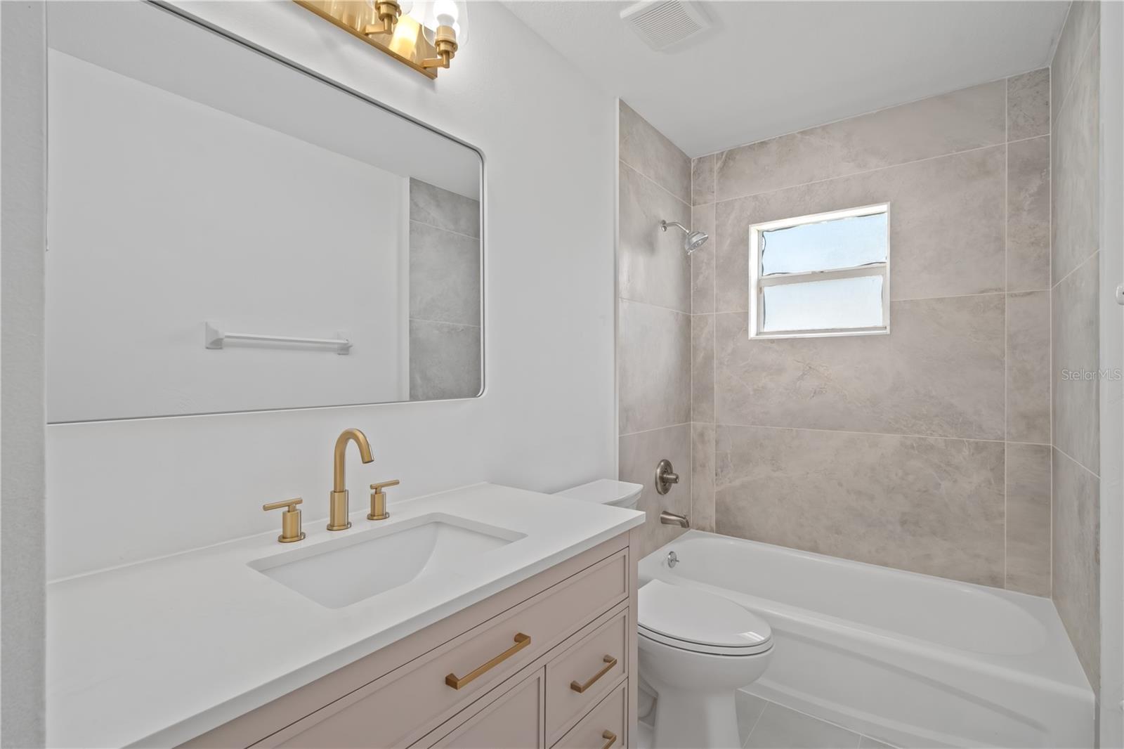 Image 30 of 50 For 12829 38th Circle