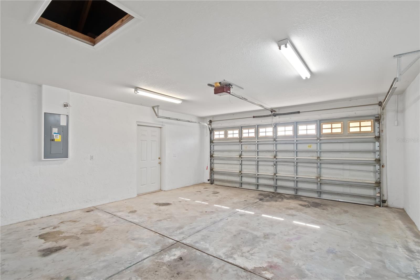 Image 34 of 50 For 12829 38th Circle