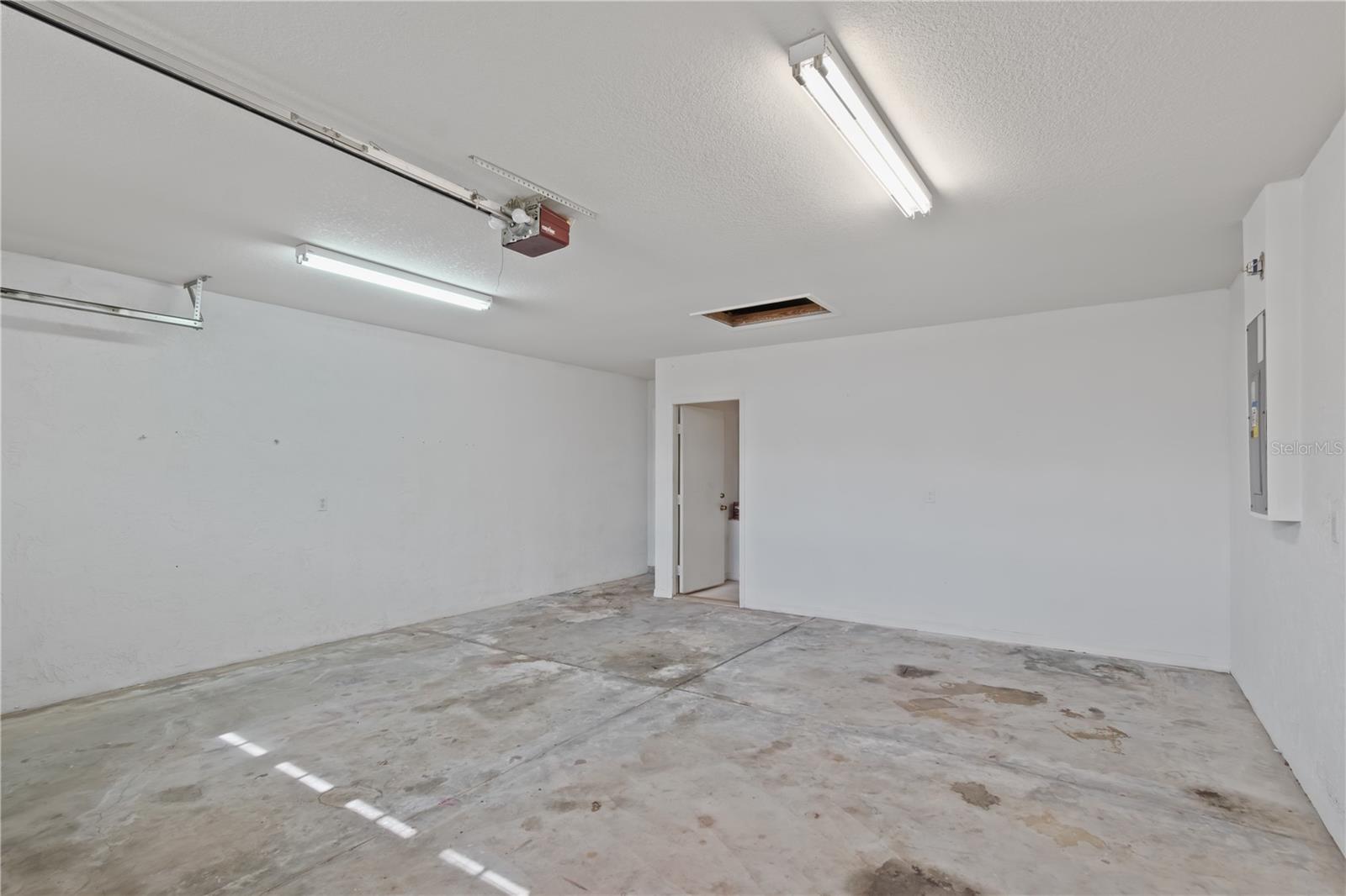 Image 35 of 50 For 12829 38th Circle