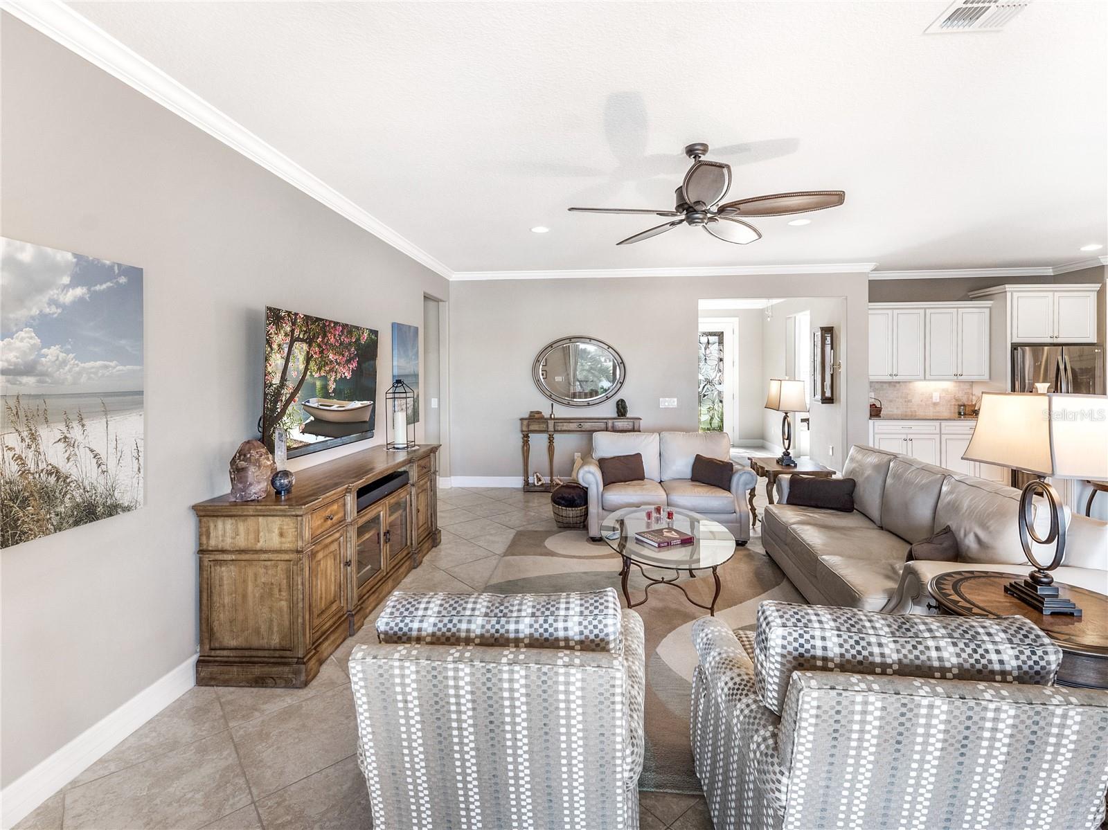 Image 15 of 76 For 6648 95th Circle