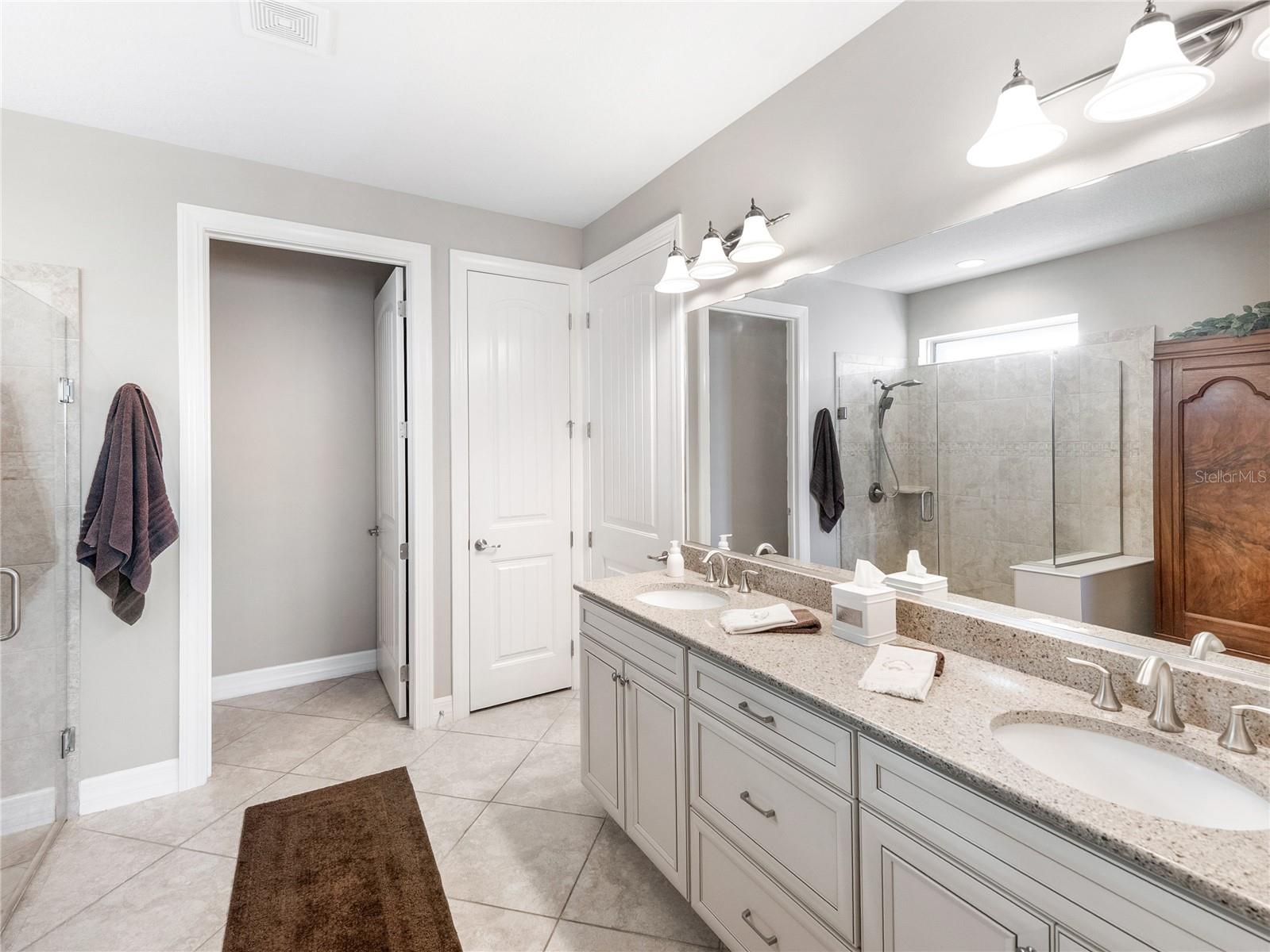 Image 26 of 76 For 6648 95th Circle