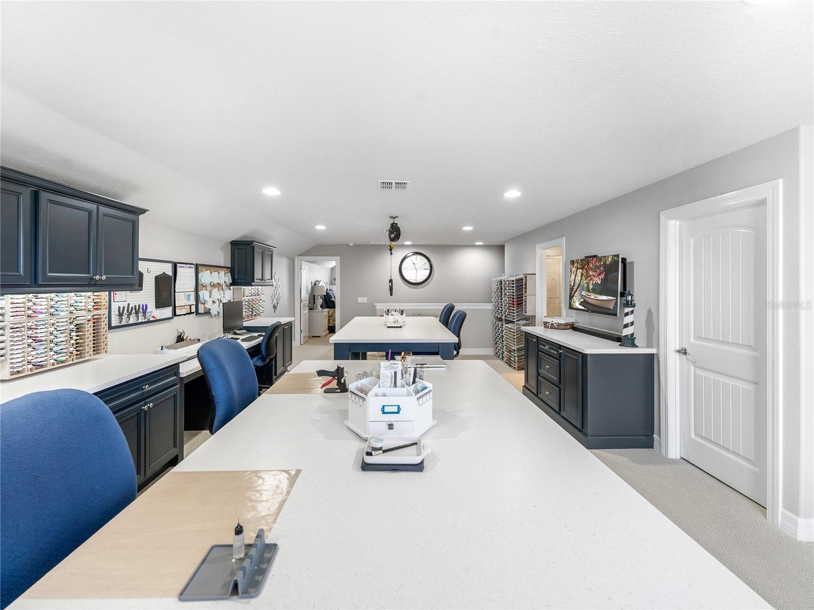 Image 32 of 76 For 6648 95th Circle