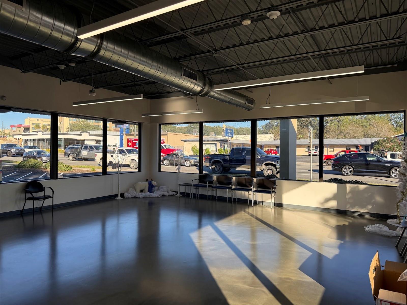 Image 15 of 30 For 1536 Pine Avenue