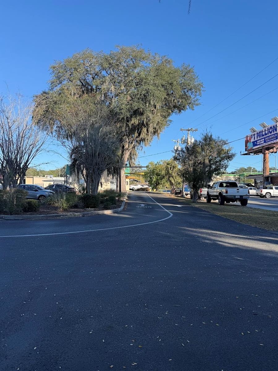 Image 21 of 30 For 1536 Pine Avenue