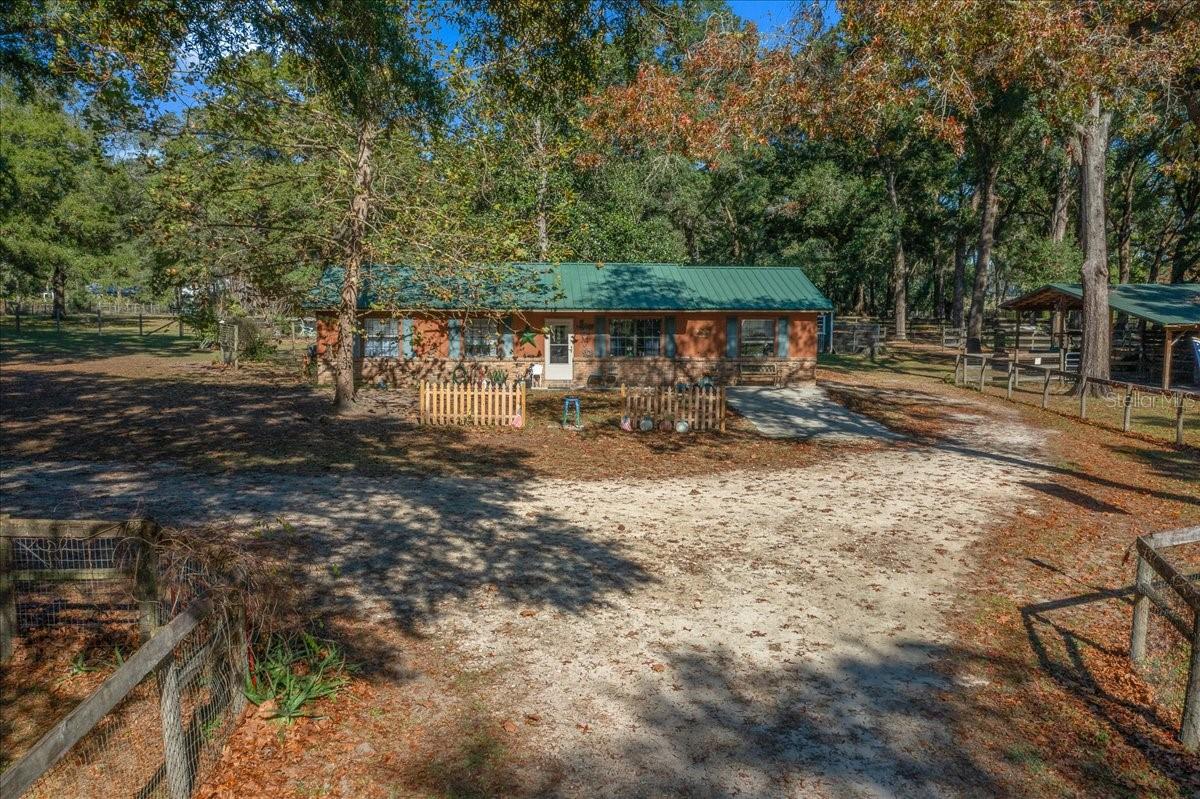 Image 10 of 70 For 7025 5th Lane