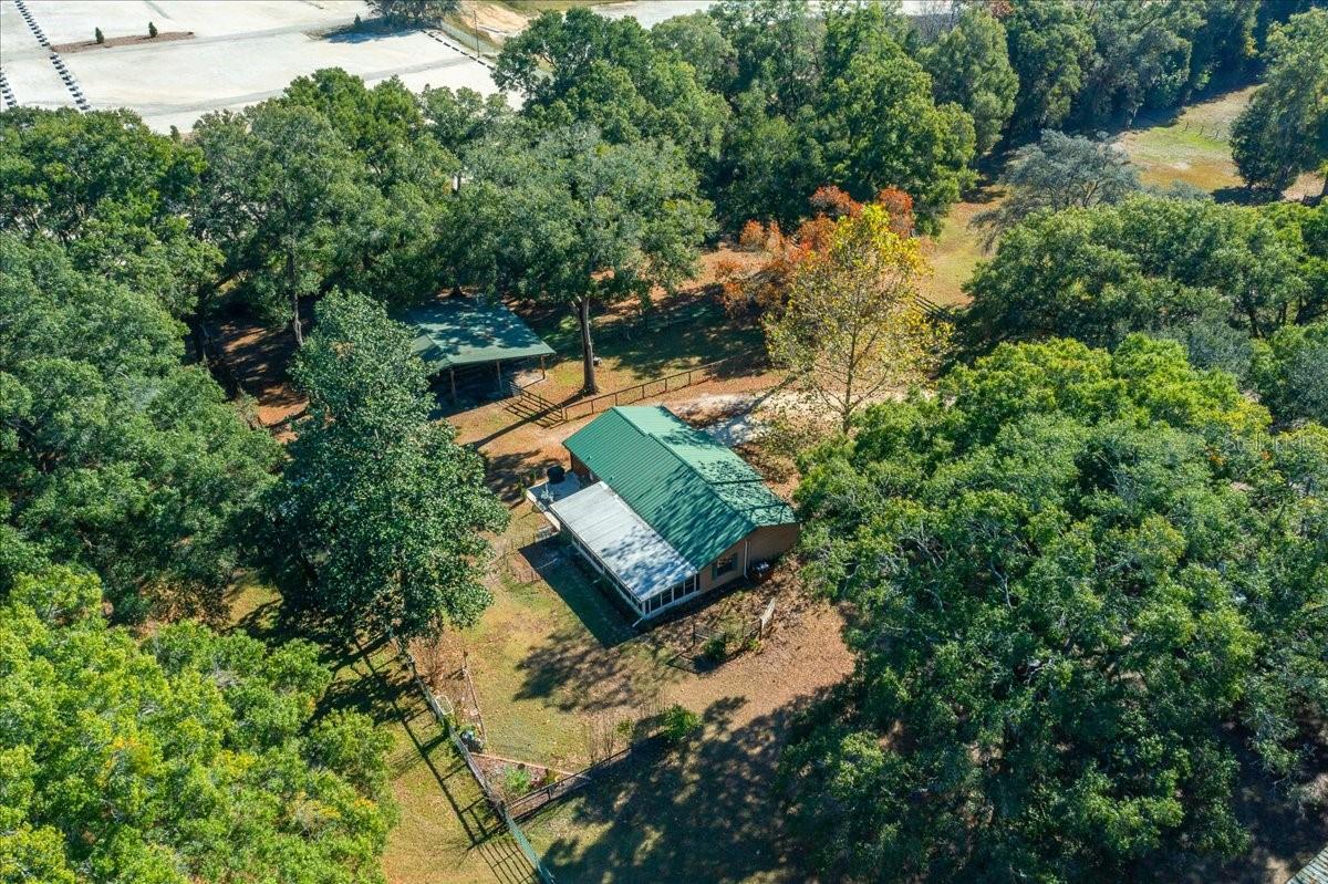 Image 14 of 70 For 7025 5th Lane