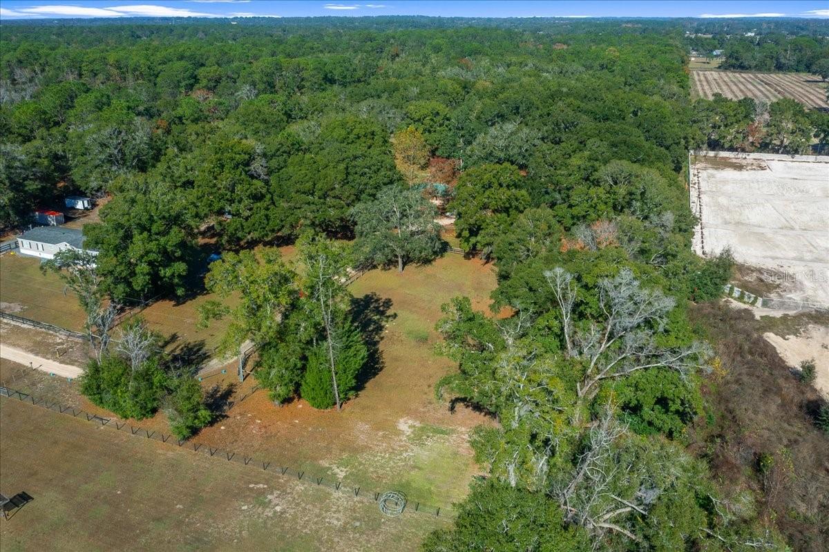 Image 15 of 70 For 7025 5th Lane