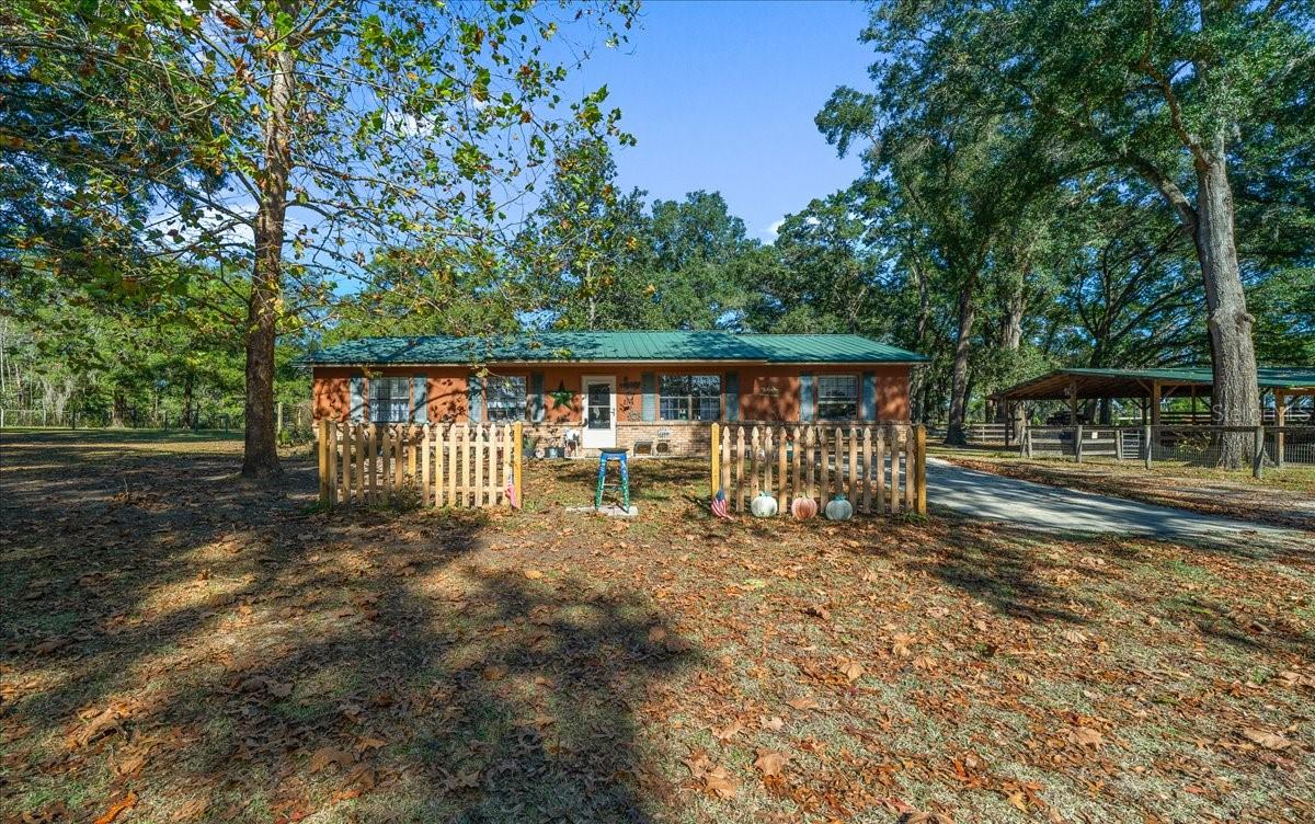 Image 20 of 70 For 7025 5th Lane