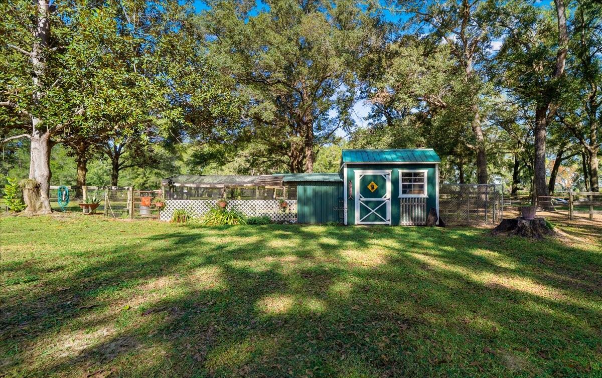 Image 25 of 70 For 7025 5th Lane