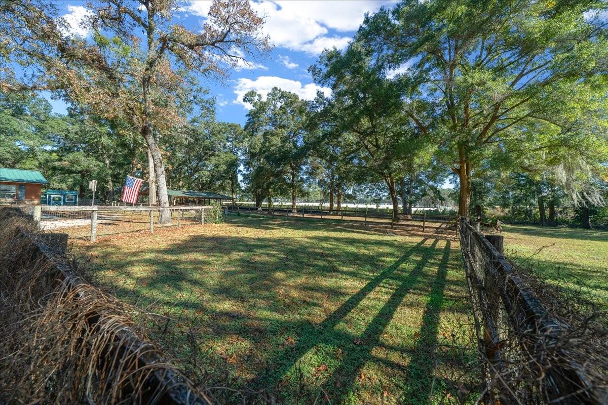 Image 30 of 70 For 7025 5th Lane