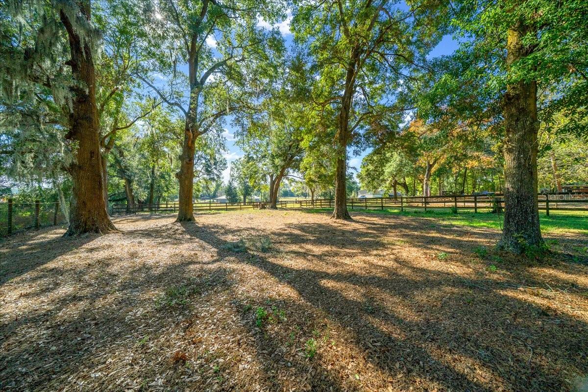 Image 34 of 70 For 7025 5th Lane