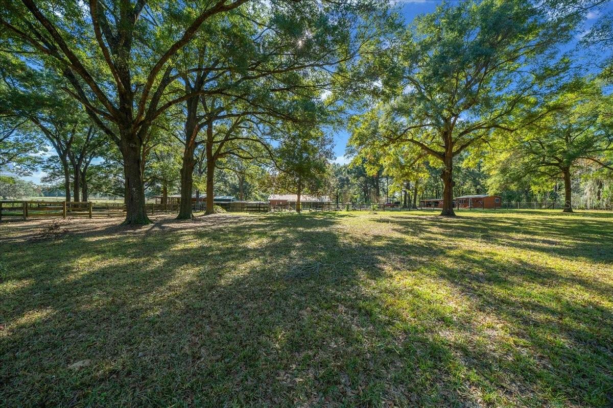 Image 35 of 70 For 7025 5th Lane