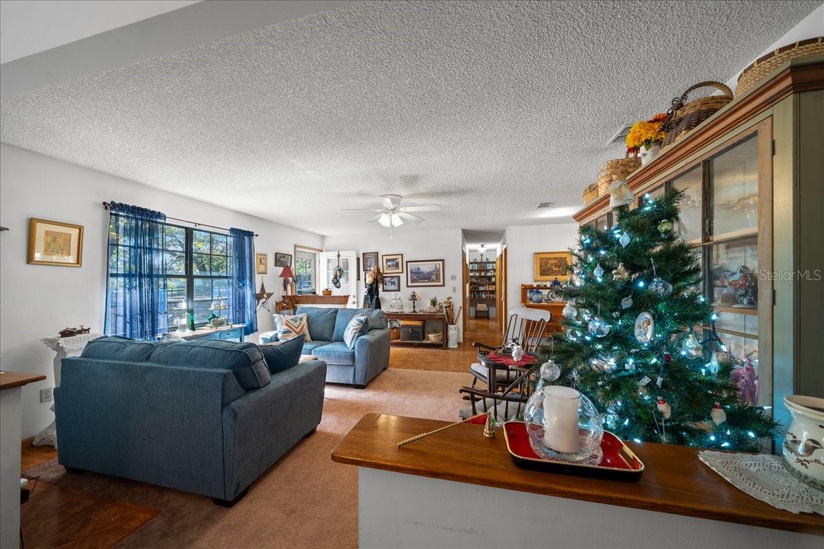 Image 42 of 70 For 7025 5th Lane