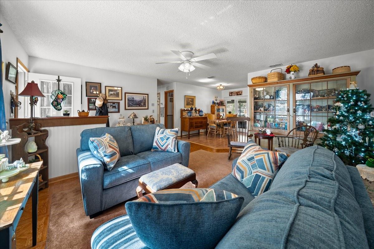 Image 46 of 70 For 7025 5th Lane