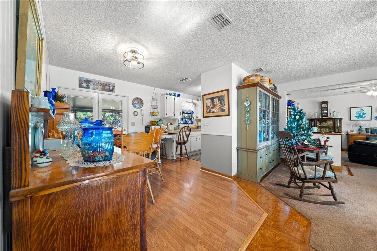 Image 47 of 70 For 7025 5th Lane