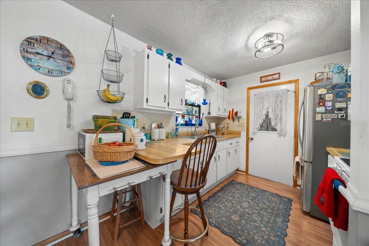 Image 53 of 70 For 7025 5th Lane