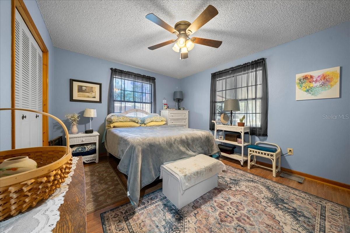 Image 57 of 70 For 7025 5th Lane