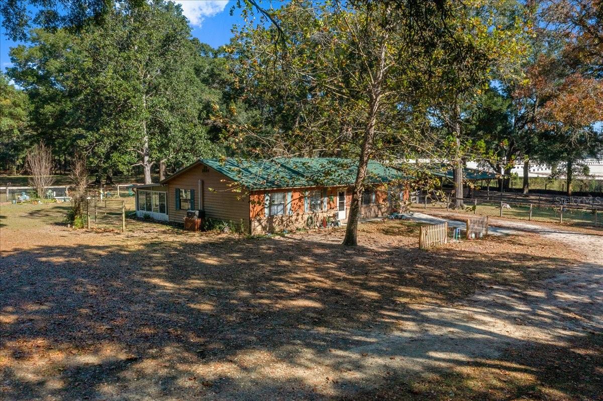 Image 7 of 70 For 7025 5th Lane