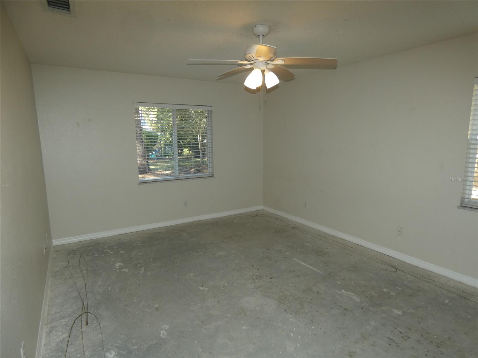 Image 8 of 37 For 19181 90th Lane Road