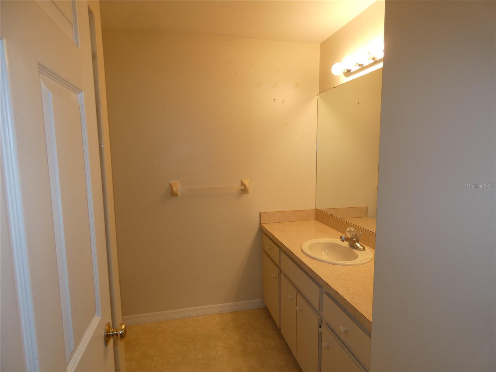 Image 9 of 37 For 19181 90th Lane Road