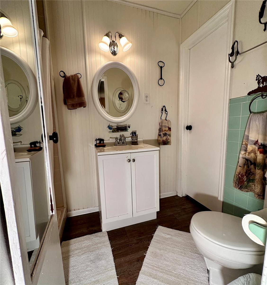 Image 12 of 39 For 13565 38th Avenue