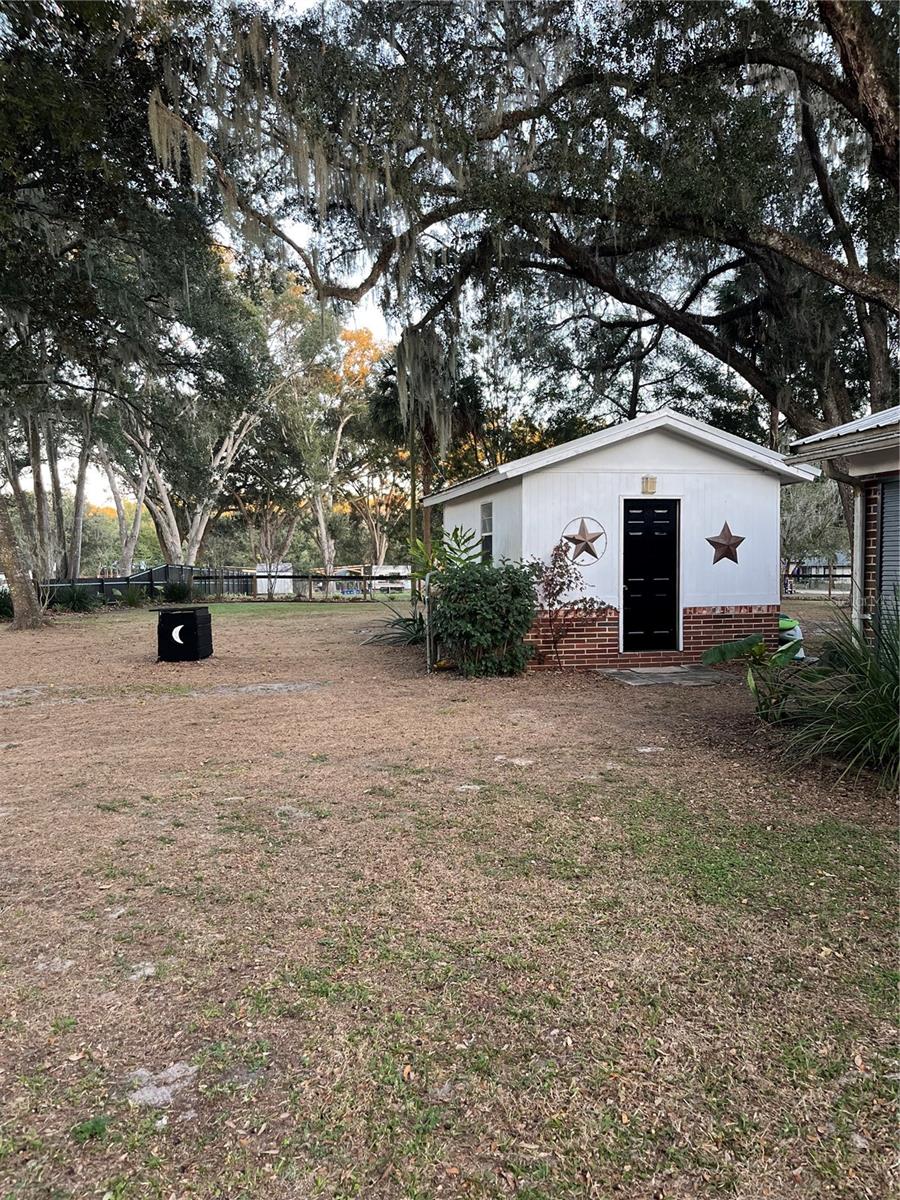 Image 22 of 39 For 13565 38th Avenue