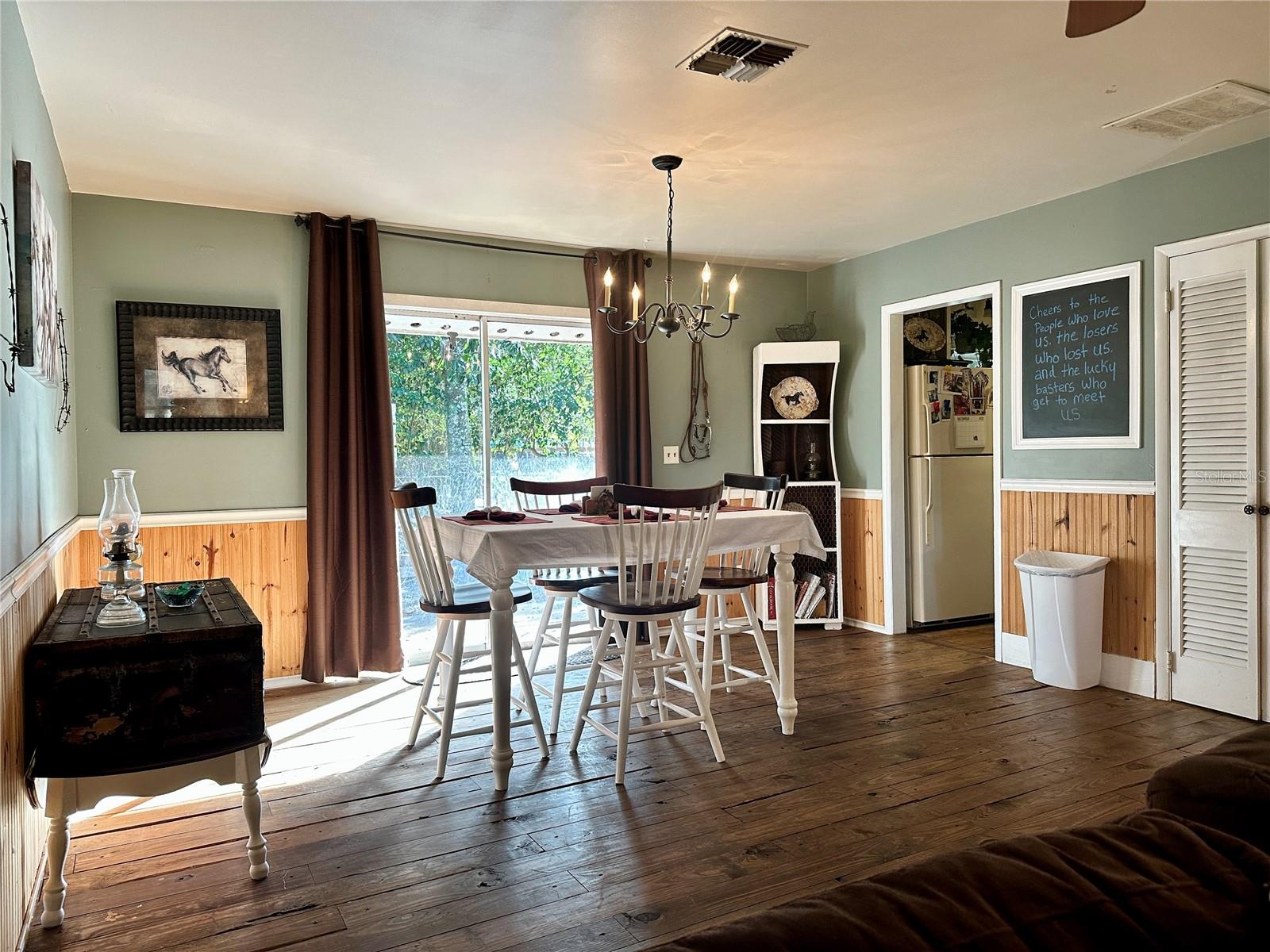 Image 9 of 39 For 13565 38th Avenue