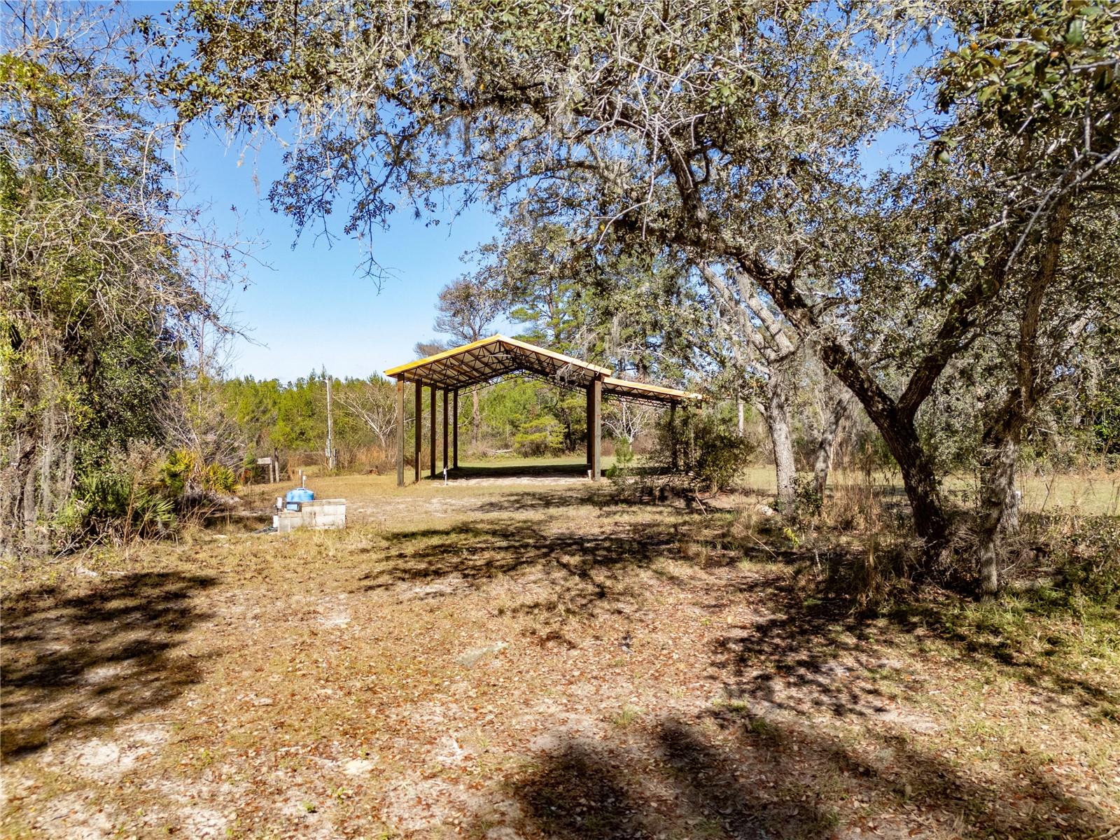 Image 4 of 24 For 18129 200th Street