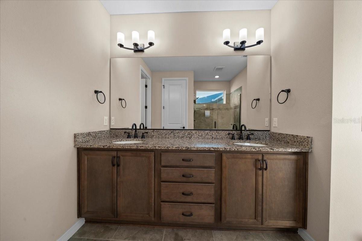 Image 20 of 42 For 4232 56th Court Ne