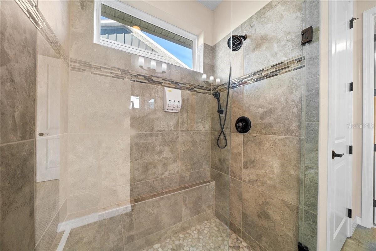 Image 21 of 42 For 4232 56th Court Ne