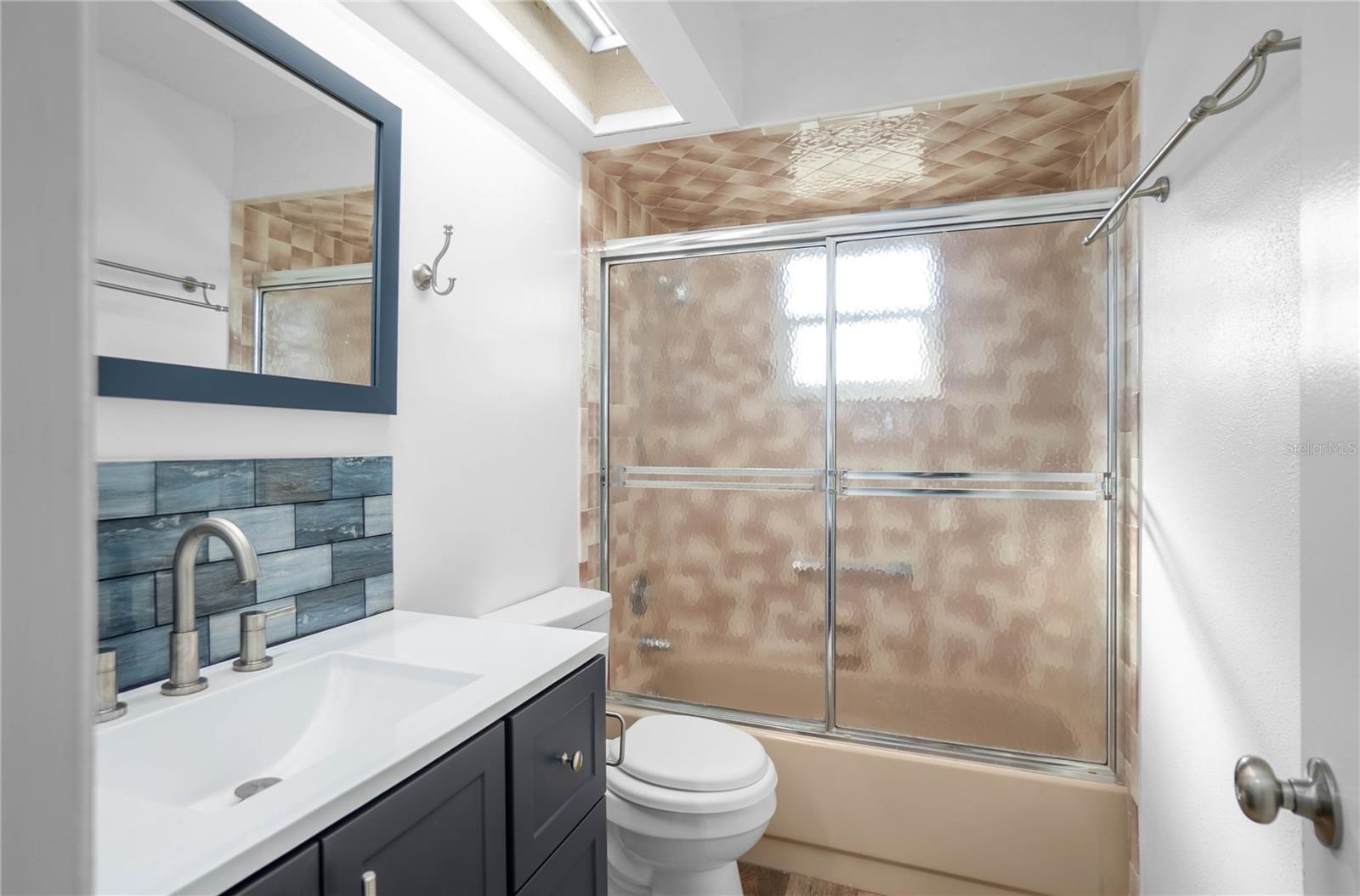 Image 20 of 34 For 102 Peony Street