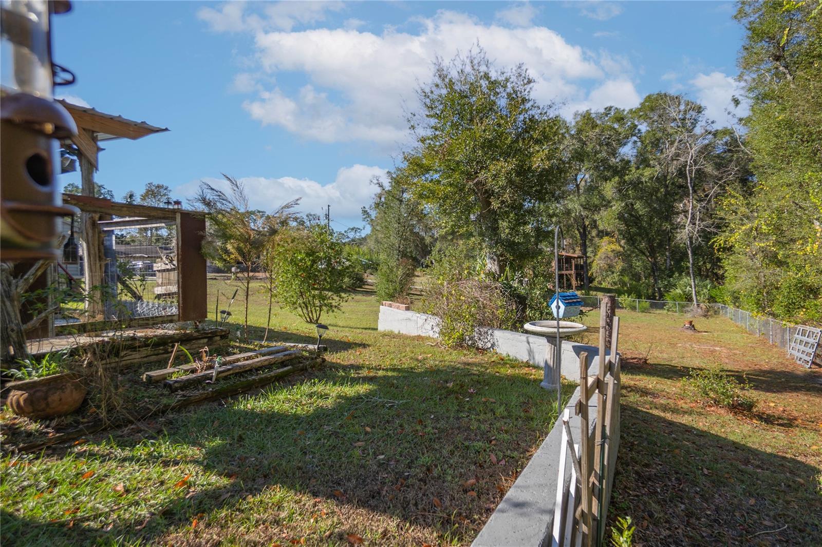 Image 27 of 34 For 102 Peony Street