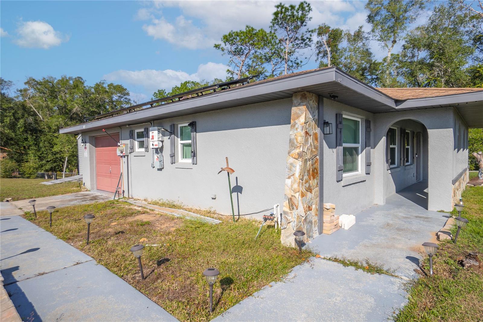 Image 5 of 34 For 102 Peony Street