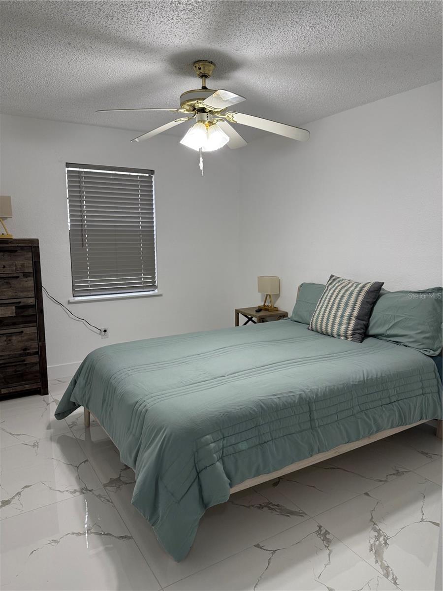 Listing photo id 15 for 3585 Hiawatha Terrace