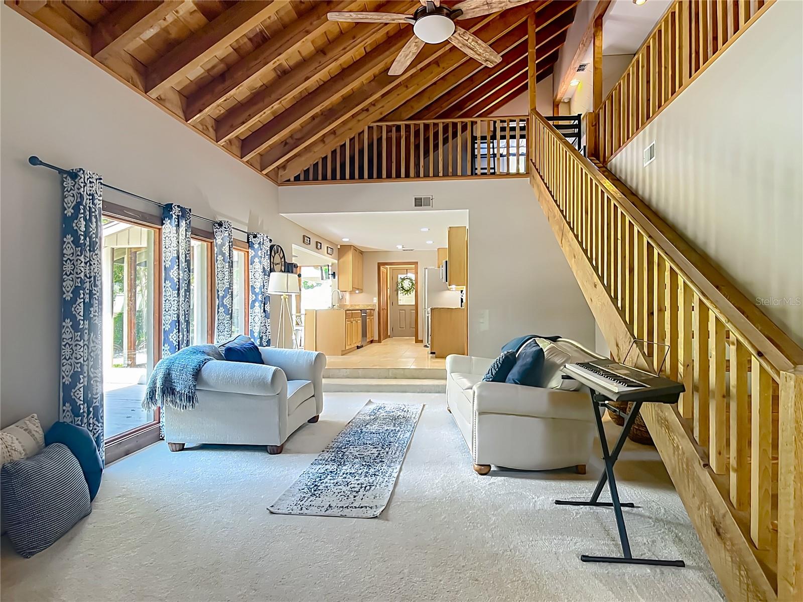 Image 18 of 94 For 4661 7th Avenue Road