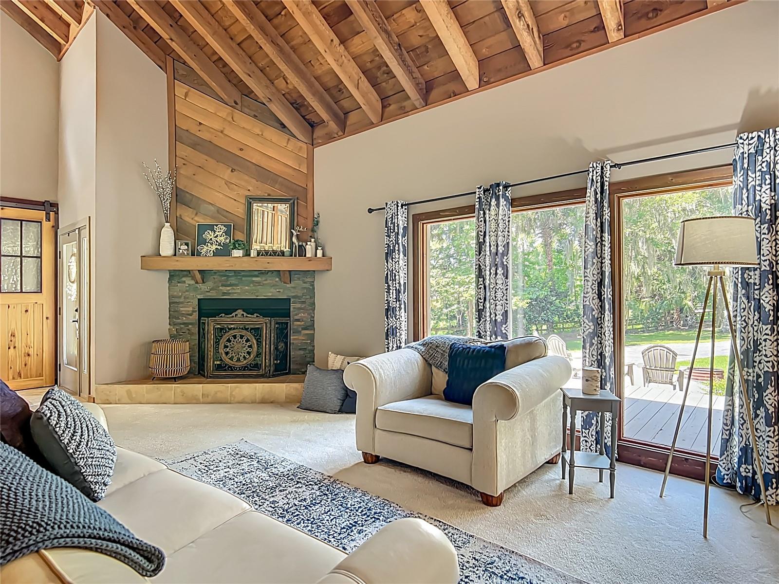 Image 21 of 94 For 4661 7th Avenue Road